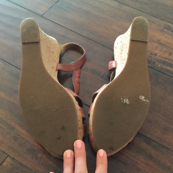 Guess Wedges - Picture 6 of 7